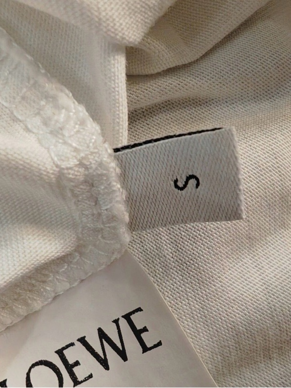 🚩steal Loewe Off-White Short Sleeve Anagram Chest Tee - Picture 6 of 6